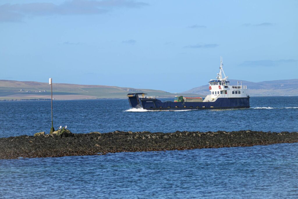 ULEMCo hydrogen solution vessel in coastal marine operations